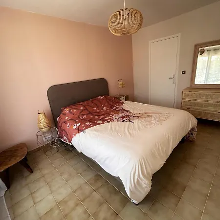De 5 Chambres Avec Vue Sur La Mer Piscine Privee Et A Ajaccio A 6 Km De La Plage * Ajaccio (Corsica)